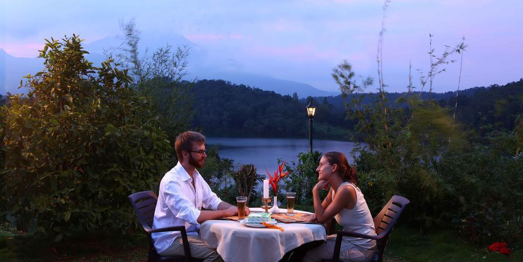 Arayal Resort-A Unit Of Sharoy Resort Tariyod Екстериор снимка